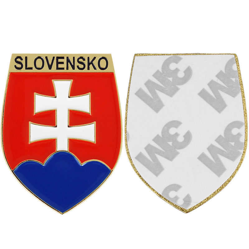 Kovový odznak slovenský erb samolepiaci 40mm