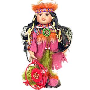 Porcelánová bábika s oblečením Pocahontas