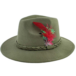 Poľovnícky klobúk s pierkami zelený